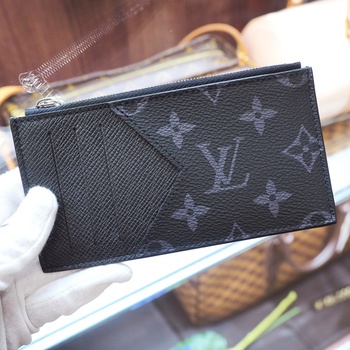 LV コインカードボルダー.JPG