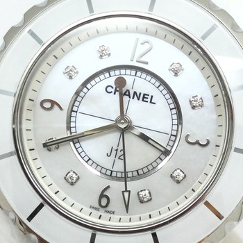 chanel_h2422.jpg