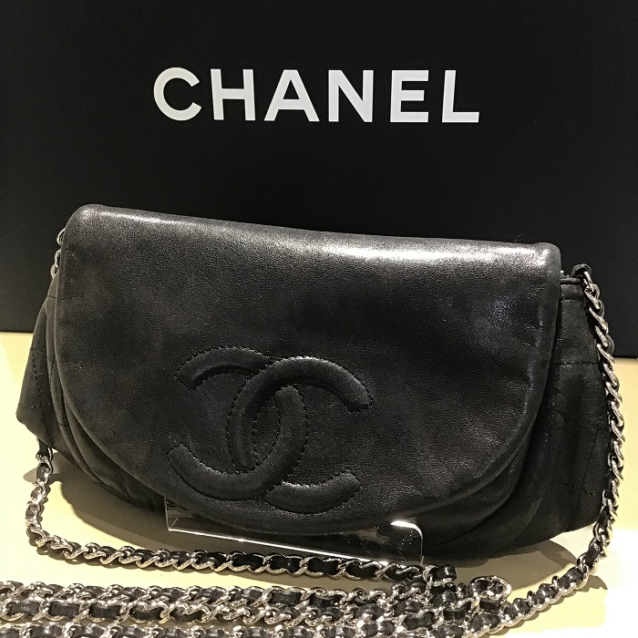 シャネル ハーフムーン.JPG