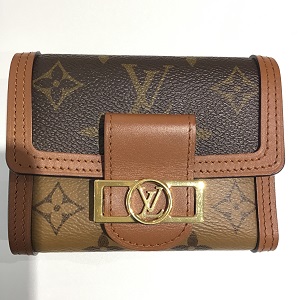 LV M68725.JPG