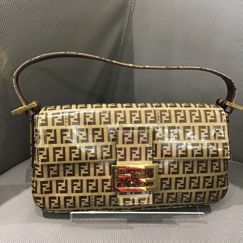 FENDI (4).JPG