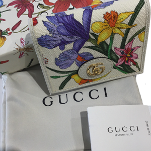 GUCCI577347 付属品.png