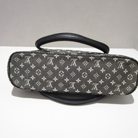 LOUIS VUITTON ルシーユPM 底面 220128.JPG