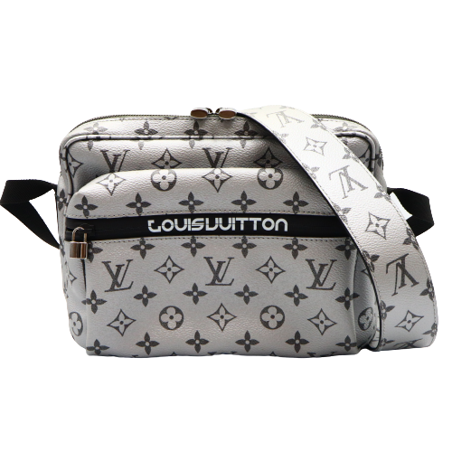 LOUIS VUITTON　M43859リフレクト・メッセンジャーPM.png